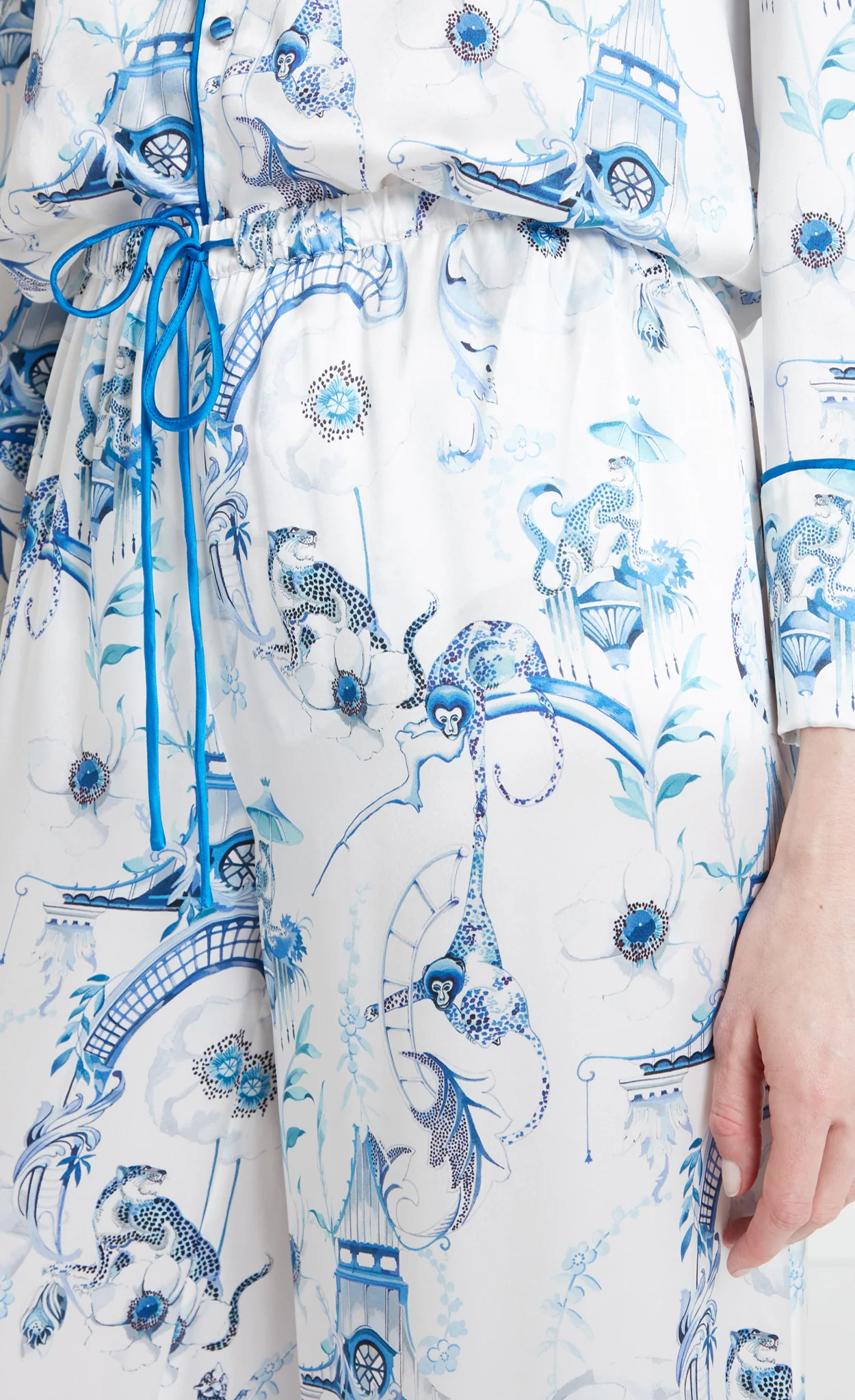 Aphrodite Long Pyjama Bottoms - White & Blue Euphoria - Image 7