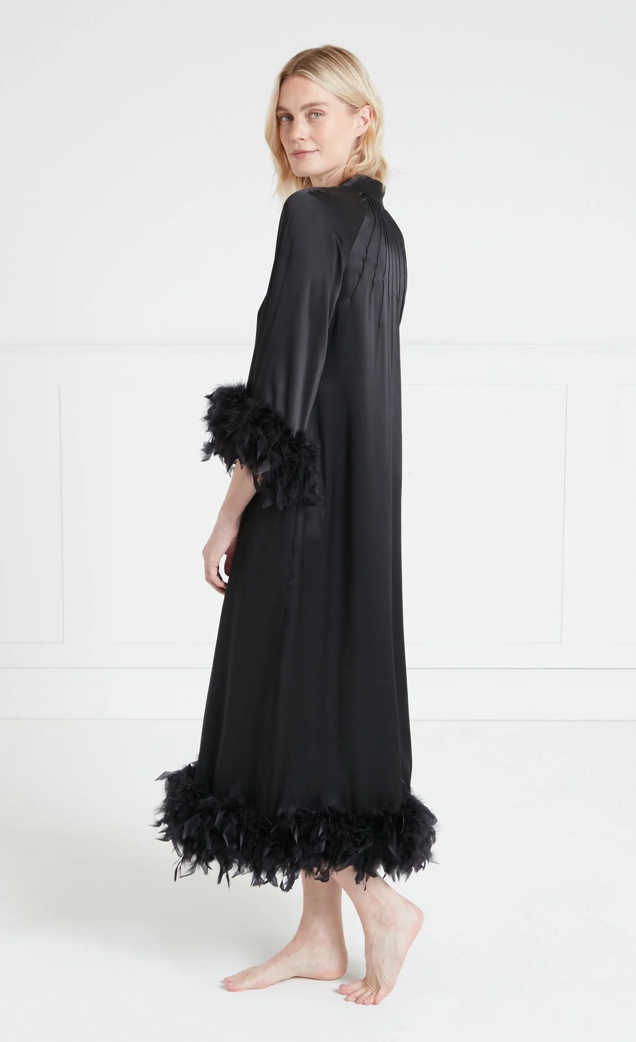 Hebe Ostrich Feather Robe - Black - Image 3