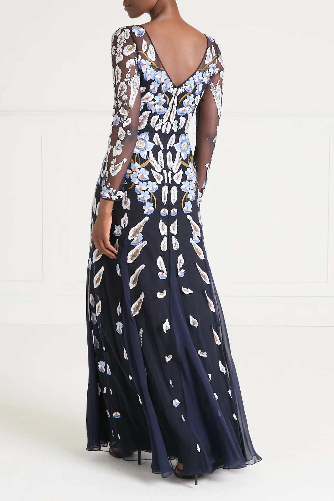 Pardus Sleeved Gown - Midnight - Image 4