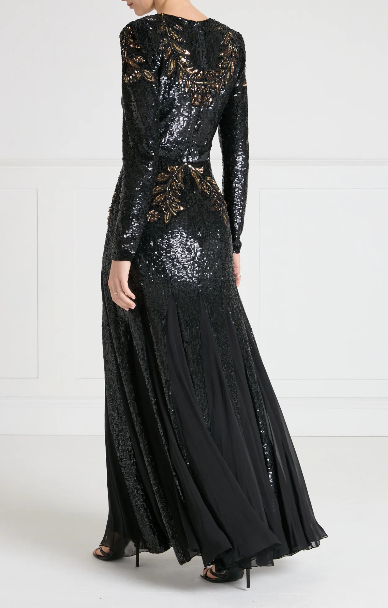 Porta Sleeved Gown - Black & Gold - Image 3