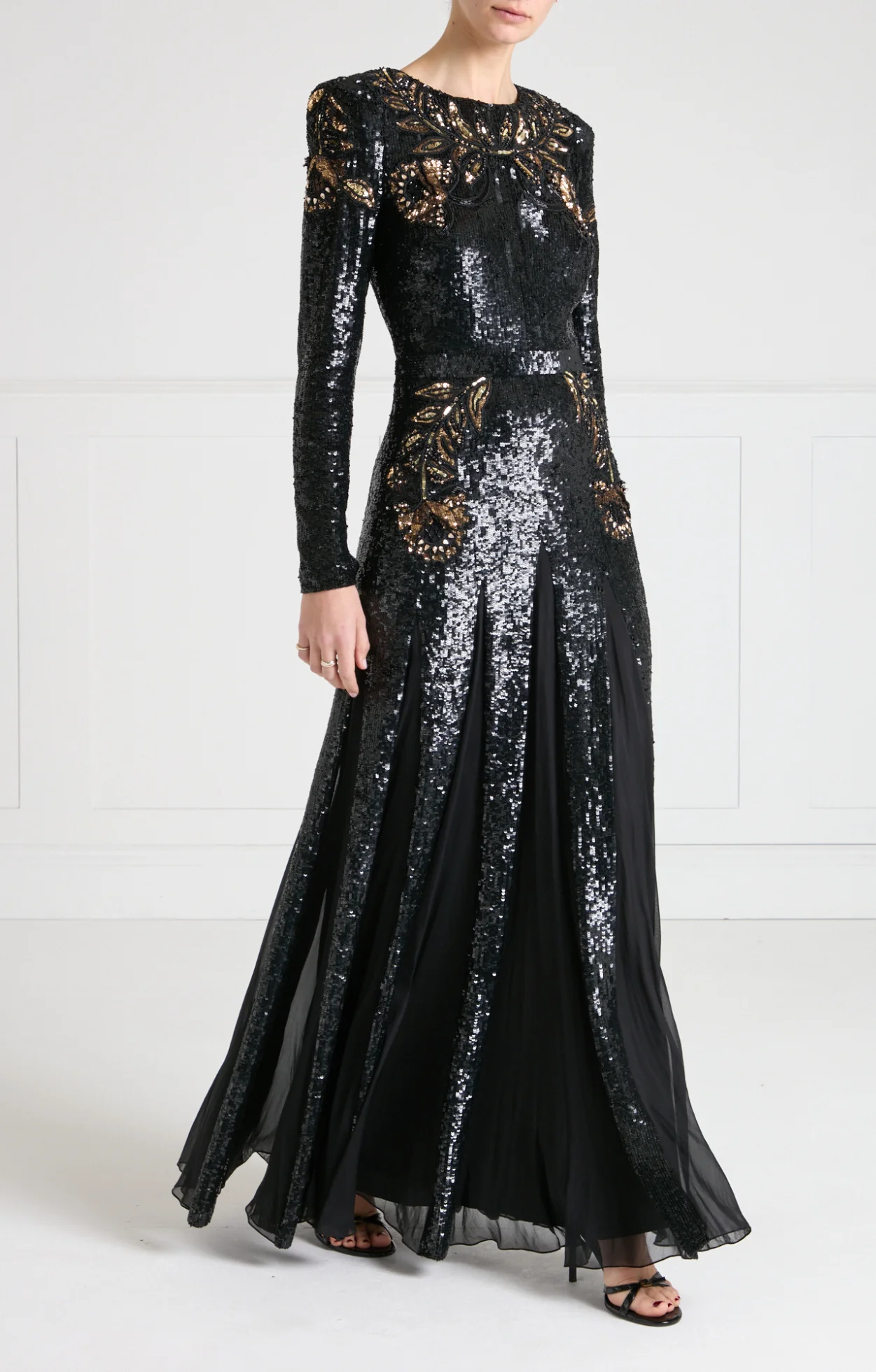 Porta Sleeved Gown - Black & Gold - Image 4
