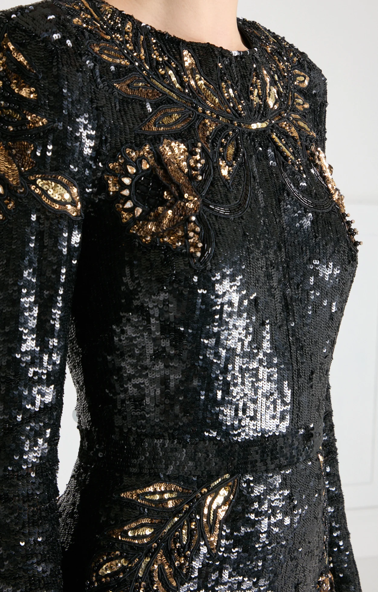 Porta Sleeved Gown - Black & Gold - Image 6